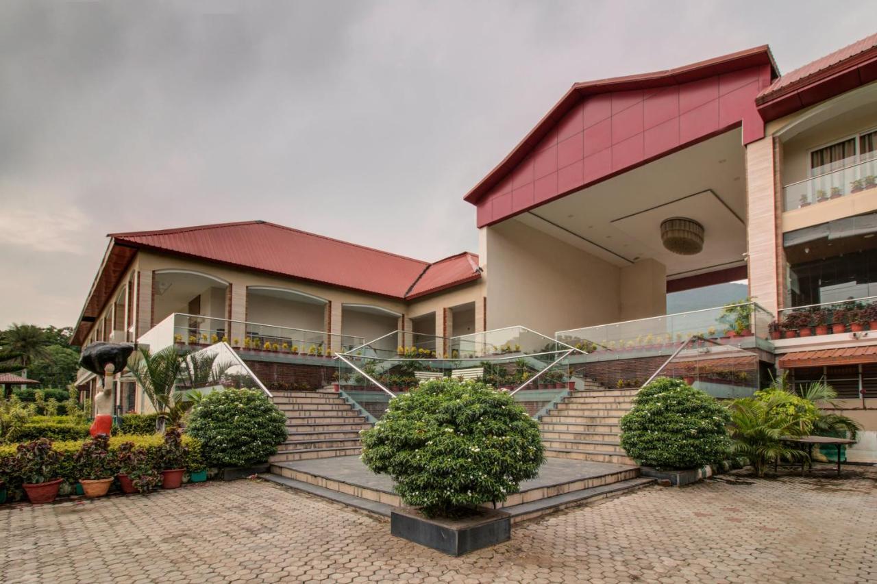 Oyo 3575 The Wave International Hotell Jamshedpur Eksteriør bilde
