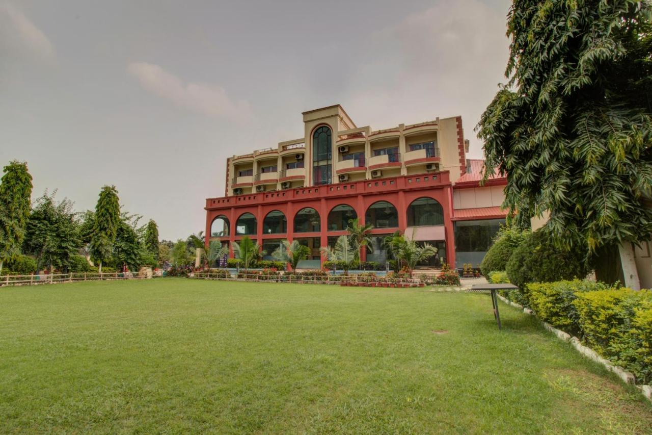 Oyo 3575 The Wave International Hotell Jamshedpur Eksteriør bilde