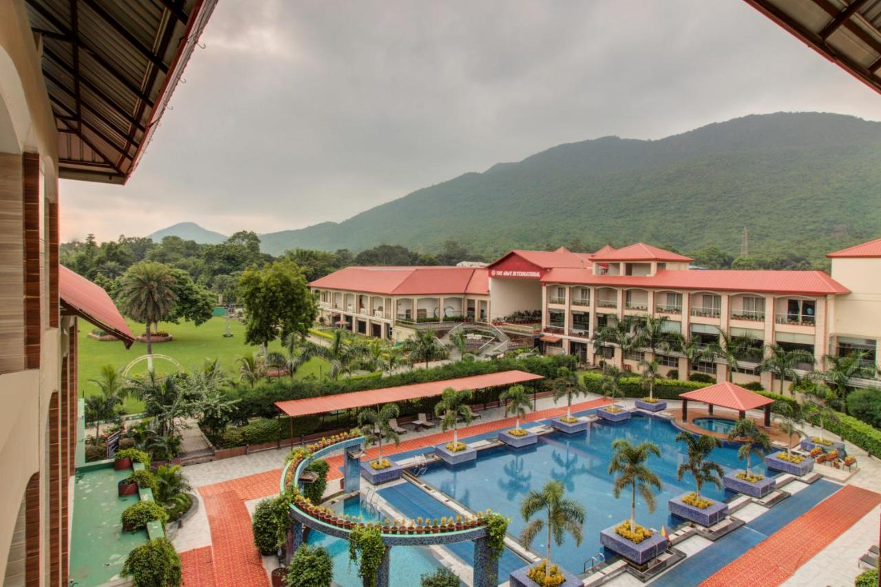 Oyo 3575 The Wave International Hotell Jamshedpur Eksteriør bilde