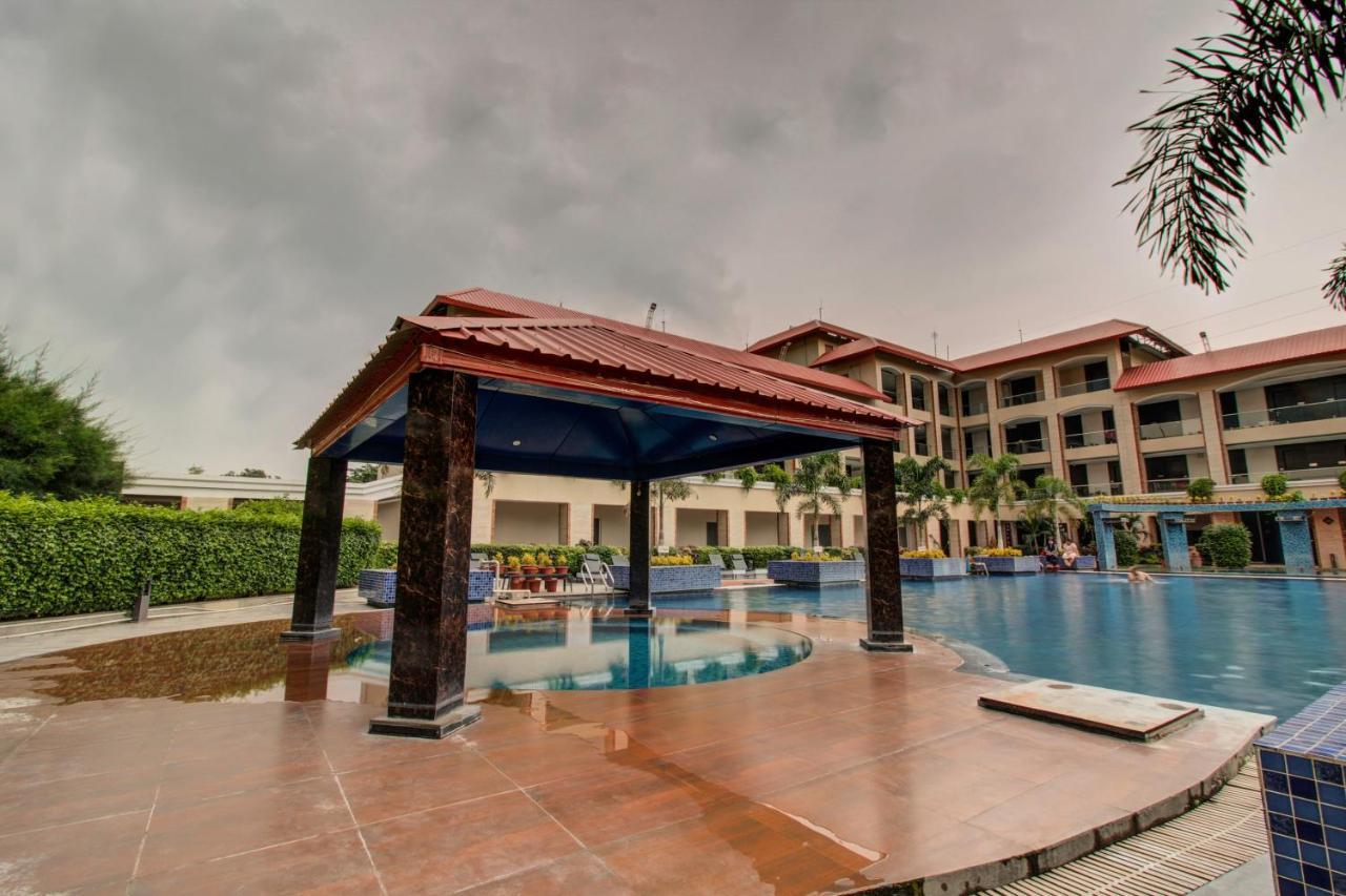 Oyo 3575 The Wave International Hotell Jamshedpur Eksteriør bilde